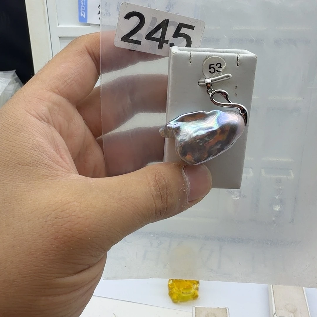 合金淡水珍珠颈饰