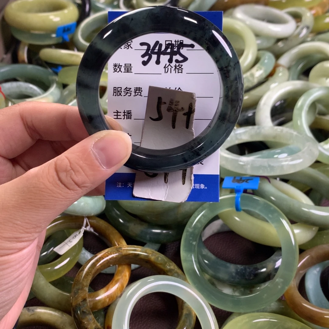 未镶嵌蛇纹石玉手镯3445