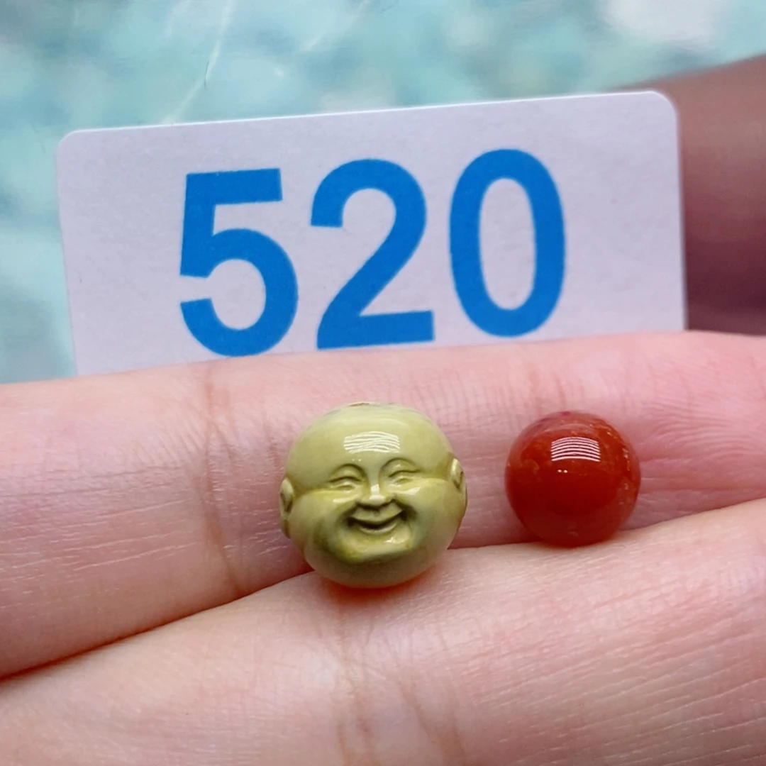 未镶嵌南红玛瑙珠宝奇石