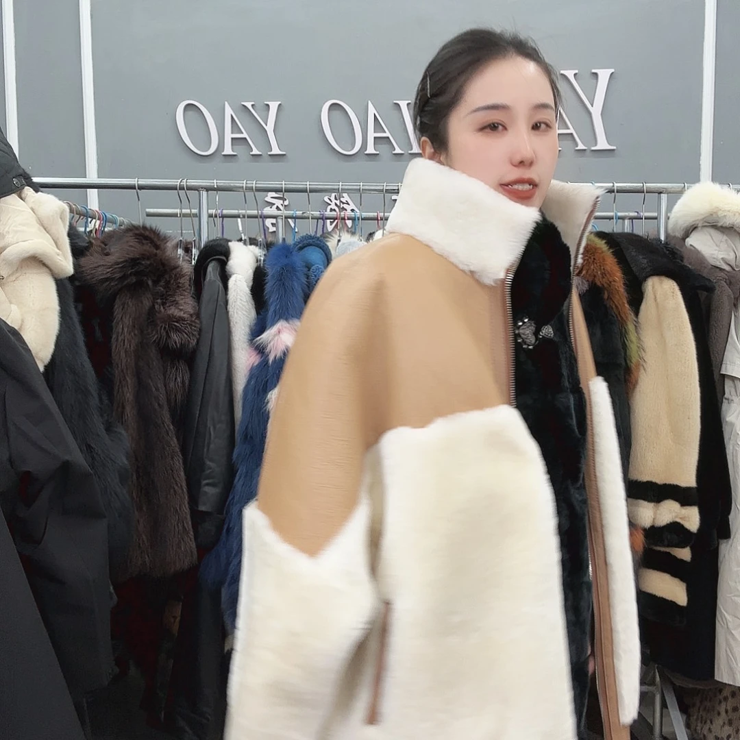 姚小妖家高端皮草