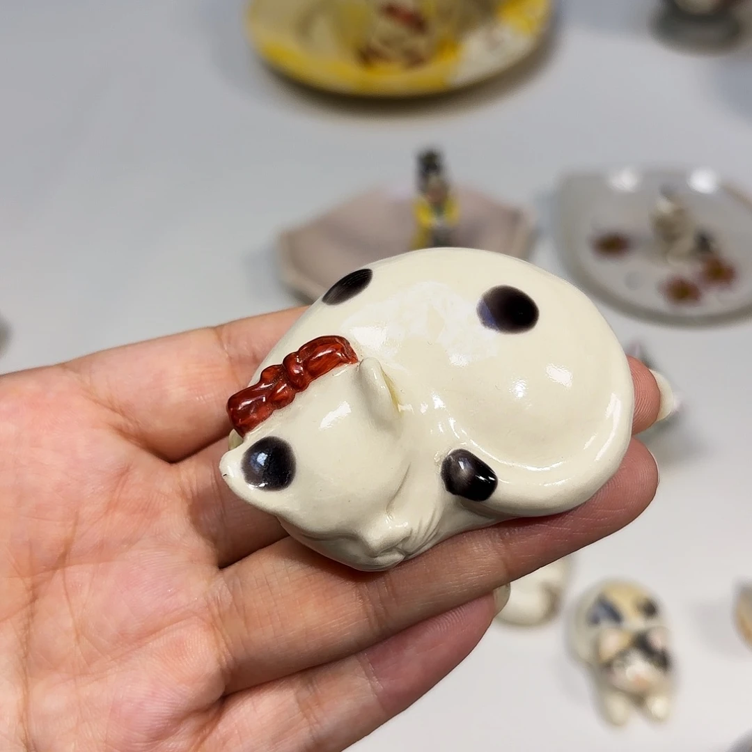瓷猫咪 摆件。