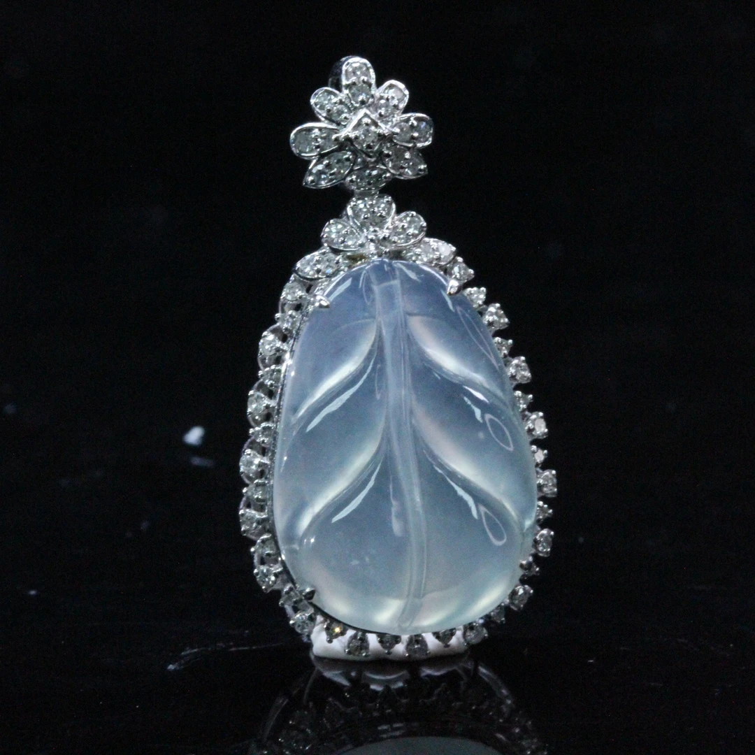 天然缅甸翡翠A货18K金镶冰胶金枝玉叶叶子吊坠/1226112/拍卖