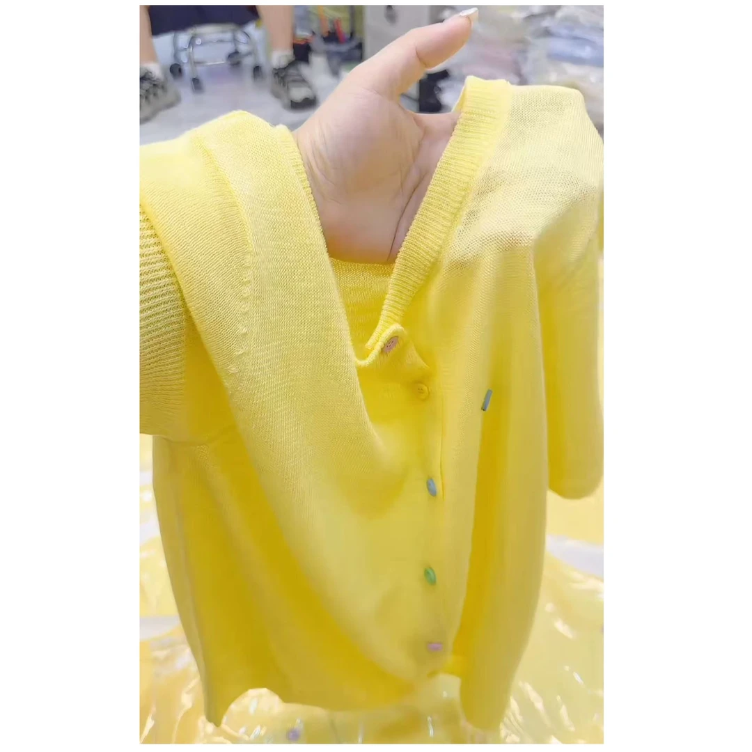 今年流行穿搭2025夏季新款温柔风毛针织衫薄款宽松型休闲短袖上衣