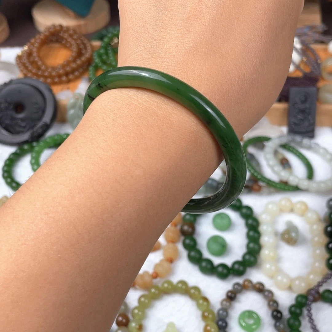 手链未镶嵌和田玉