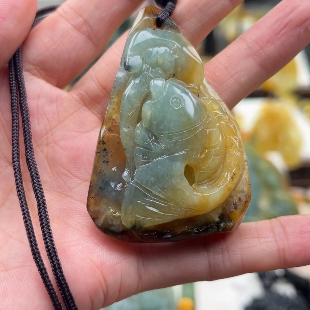 岫玉未镶嵌挂件挂件