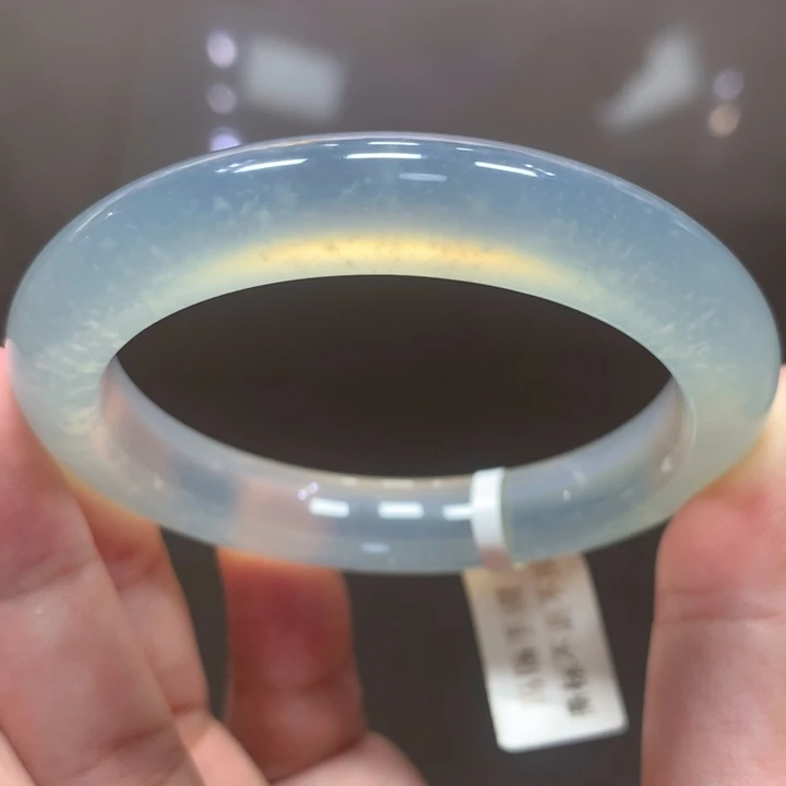 手镯玛瑙/玉髓未镶嵌