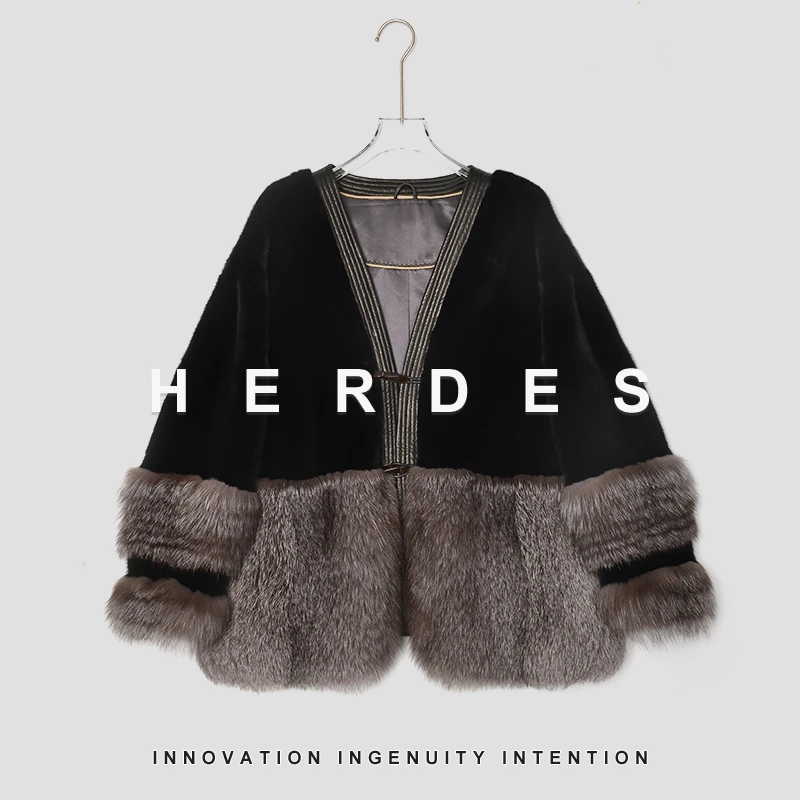 248300双色潮流时尚牛角扣皮草外套