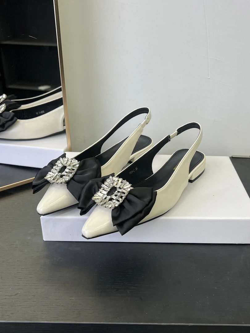 （1.5厘米）518-5米色细跟高跟鞋（断码微瑕特价）