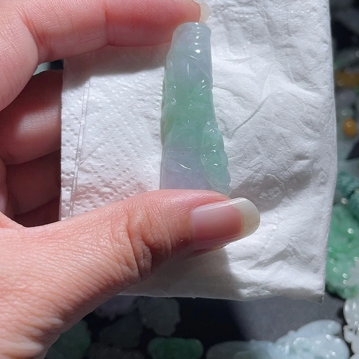 颈饰未镶嵌翡翠天