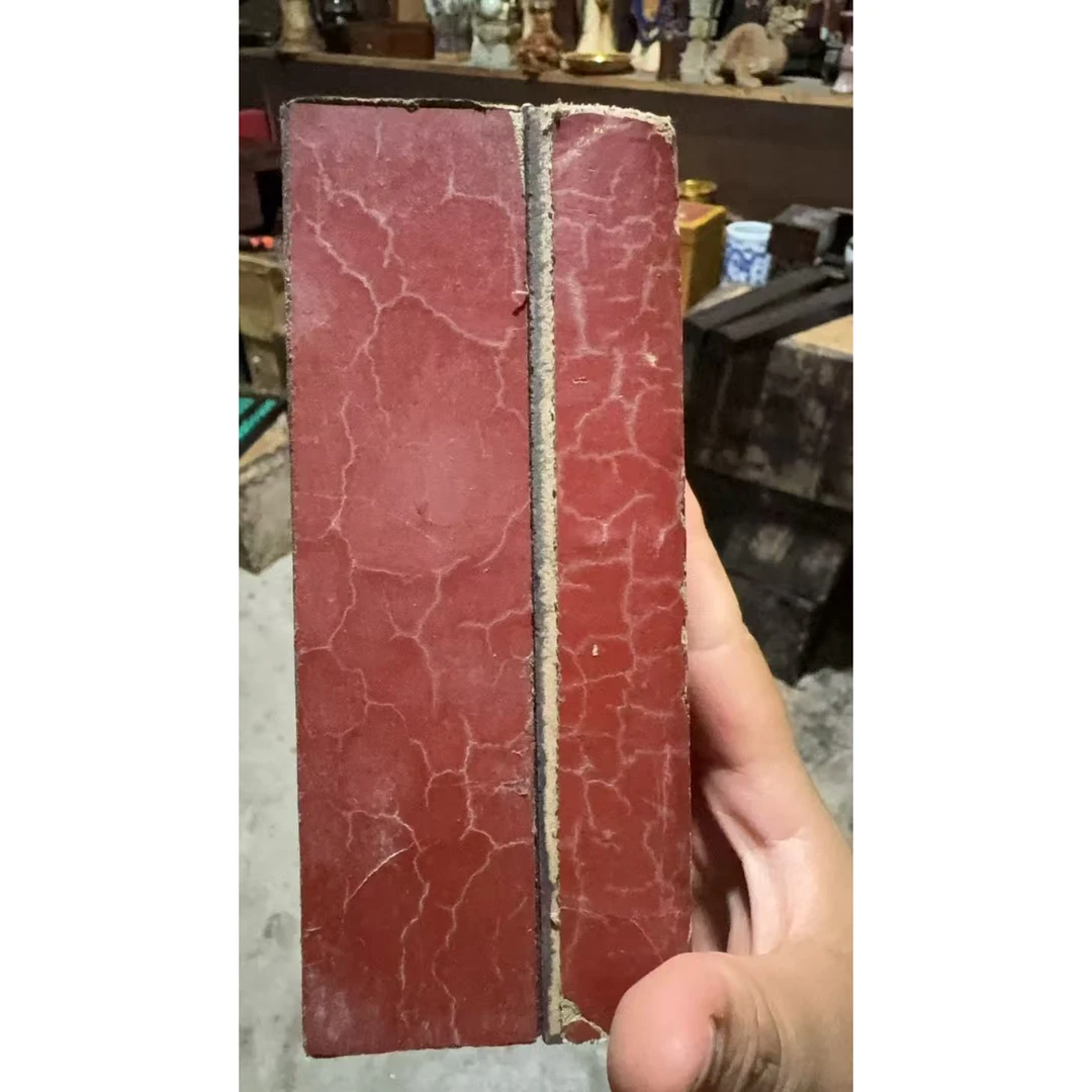 精品摆件红盒一根黄条
