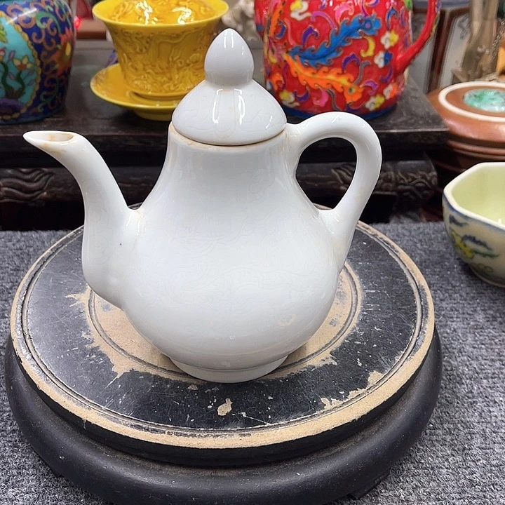 瓷片摆件创意设计风格