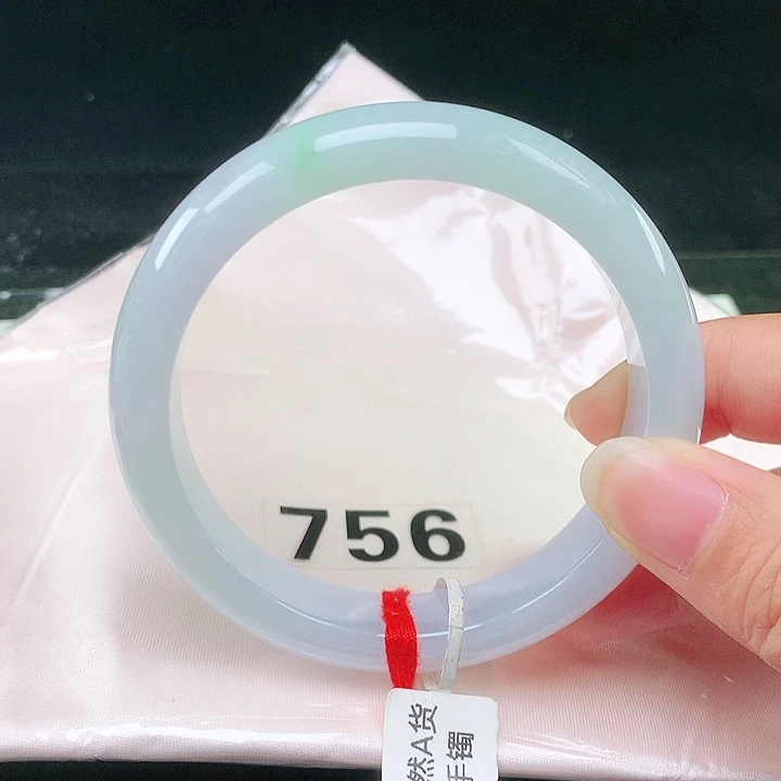 未镶嵌手镯翡翠翡翠手镯