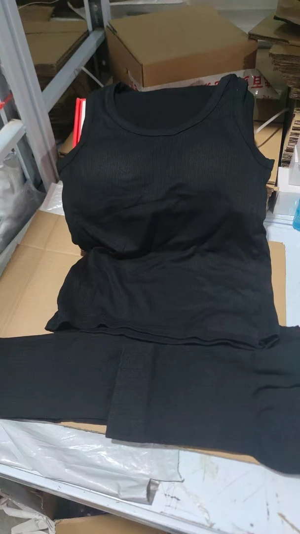 品牌纯素色轻燃内衬套装
