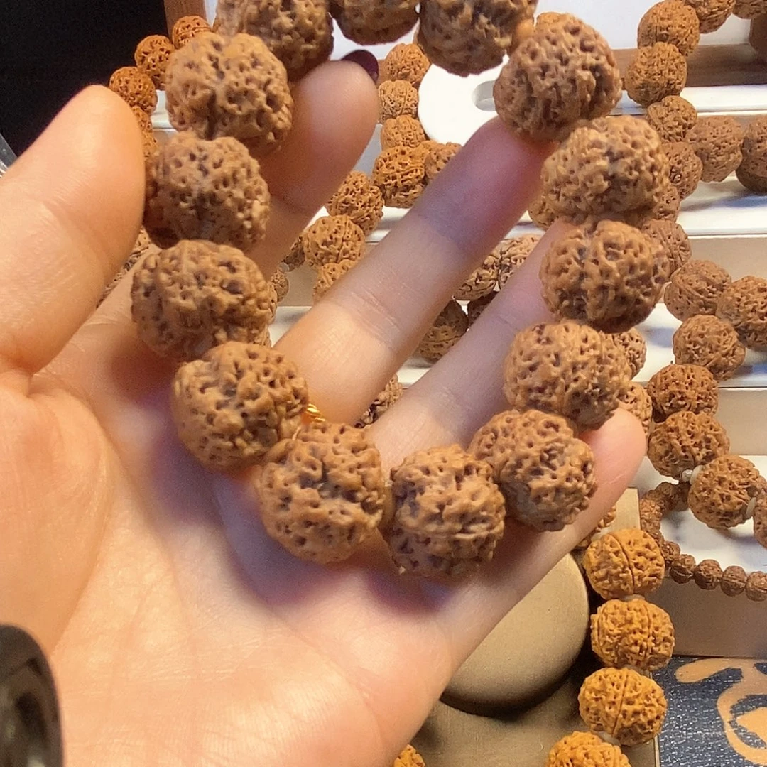 金刚菩提吊坠蜂窝梅花