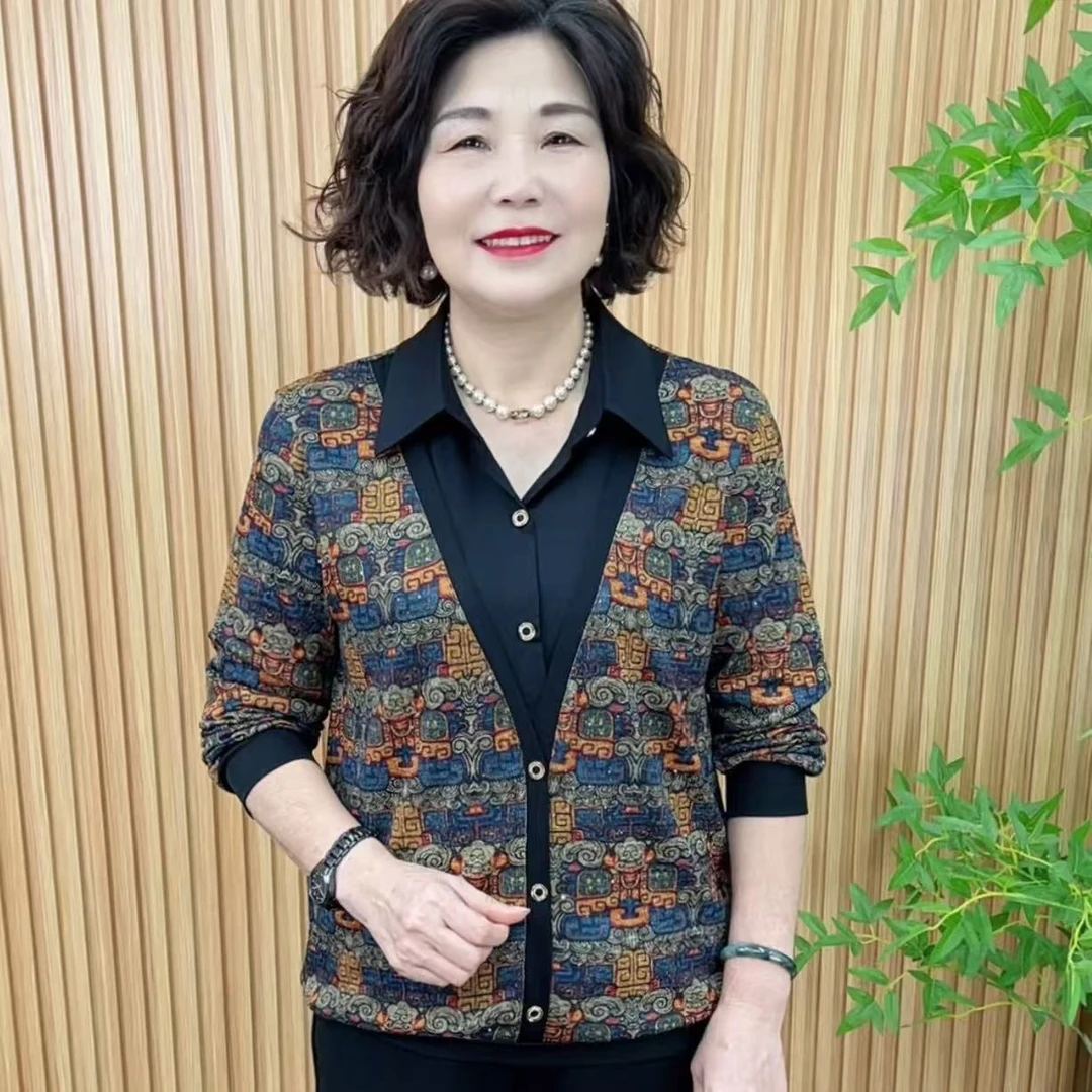 休闲风常规款假两件衬衫领长袖宽松型T恤百搭款网红显瘦V2688