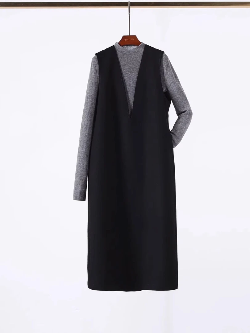 经典即永恒 气质深V领精纺羊毛纱绉百搭气质长款背心连衣裙