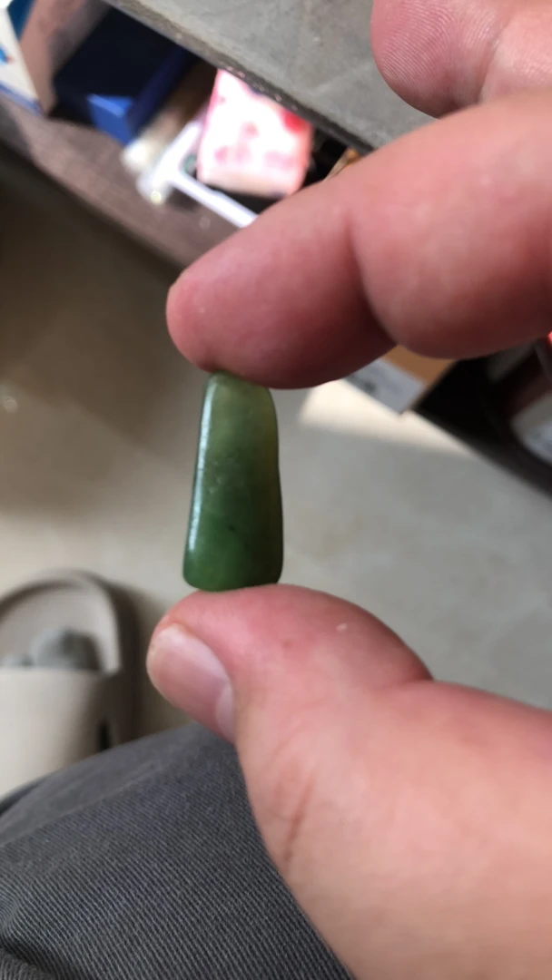 新疆和田玉碧玉挂件