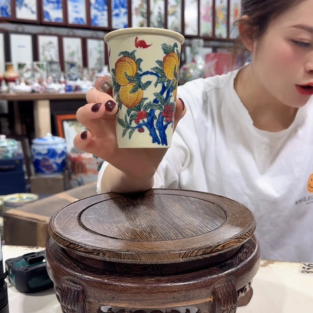 摆件瓷/////景德镇陶瓷瓷器。