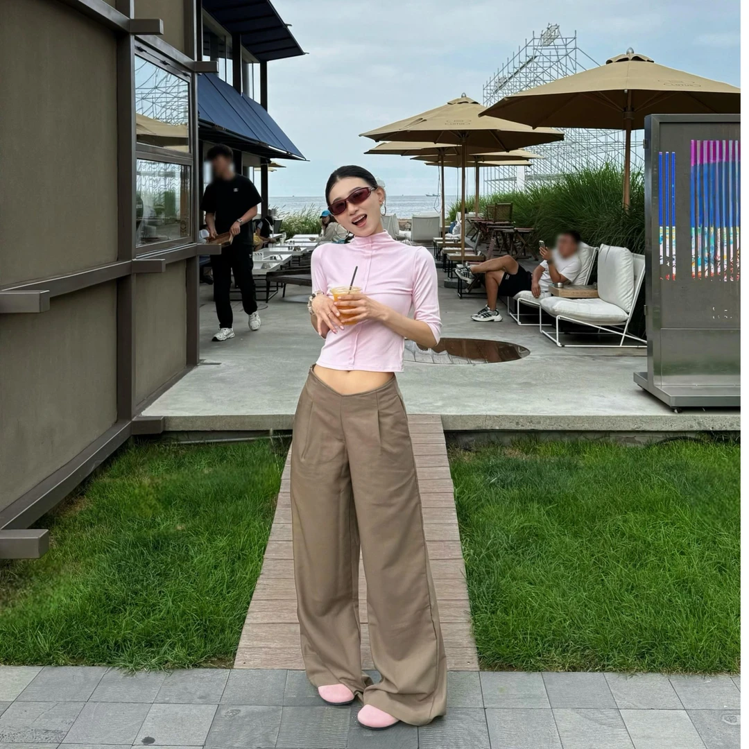 美式辣妹半高领粉色紧身中袖t恤上衣女装纯欲风2025新款韩系漂亮