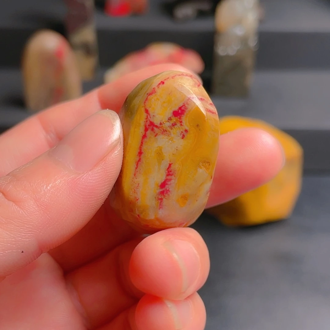 【闪购商品】昌化石哆**发昌化鸡血石原石