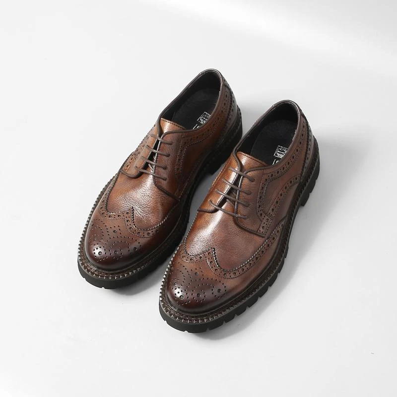 手工皮鞋男复古英伦风潮流百搭男士休闲鞋商务正装真皮透气男鞋潮