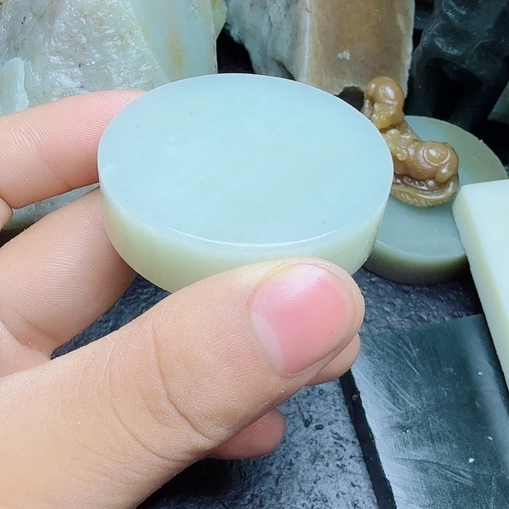 初***未镶嵌和田玉（糖玉）珠宝奇石