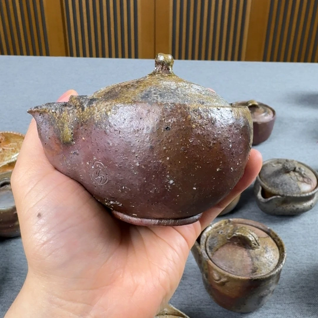 森陶山 宝瓶 修补 。