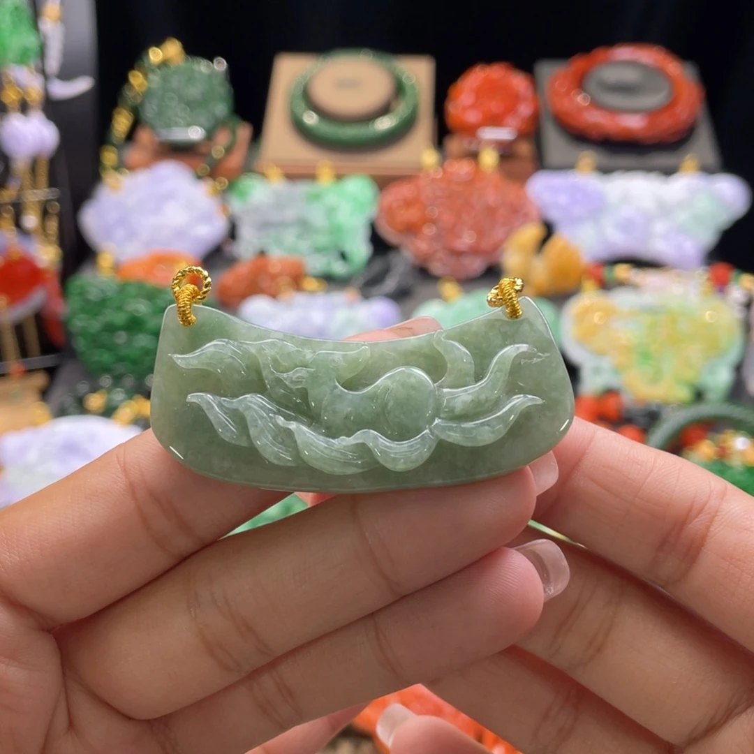 翡翠颈饰未镶嵌代编织