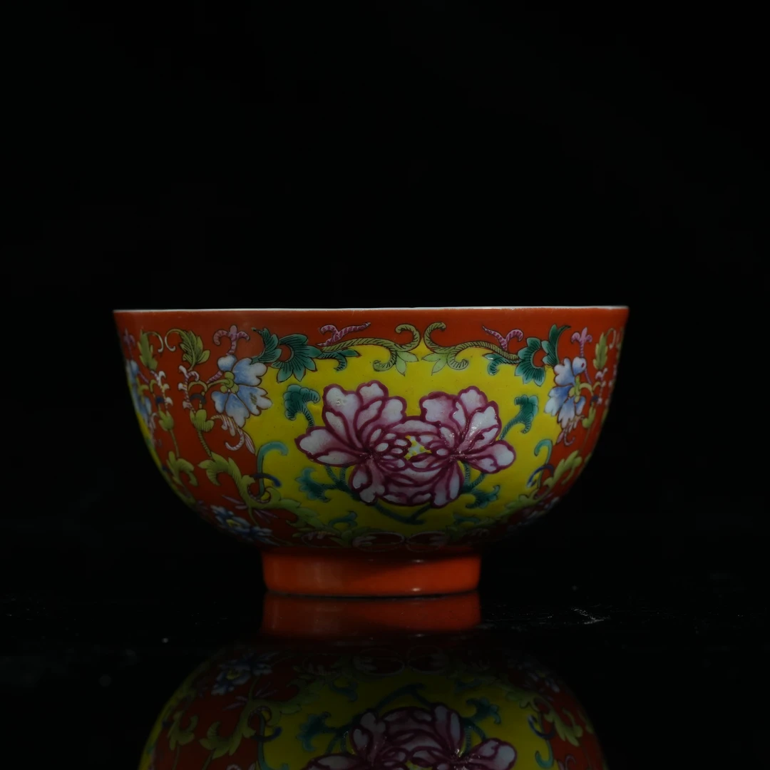 lot15654 5467 清光绪 珊瑚红地洋彩开光牡丹纹碗 D:11