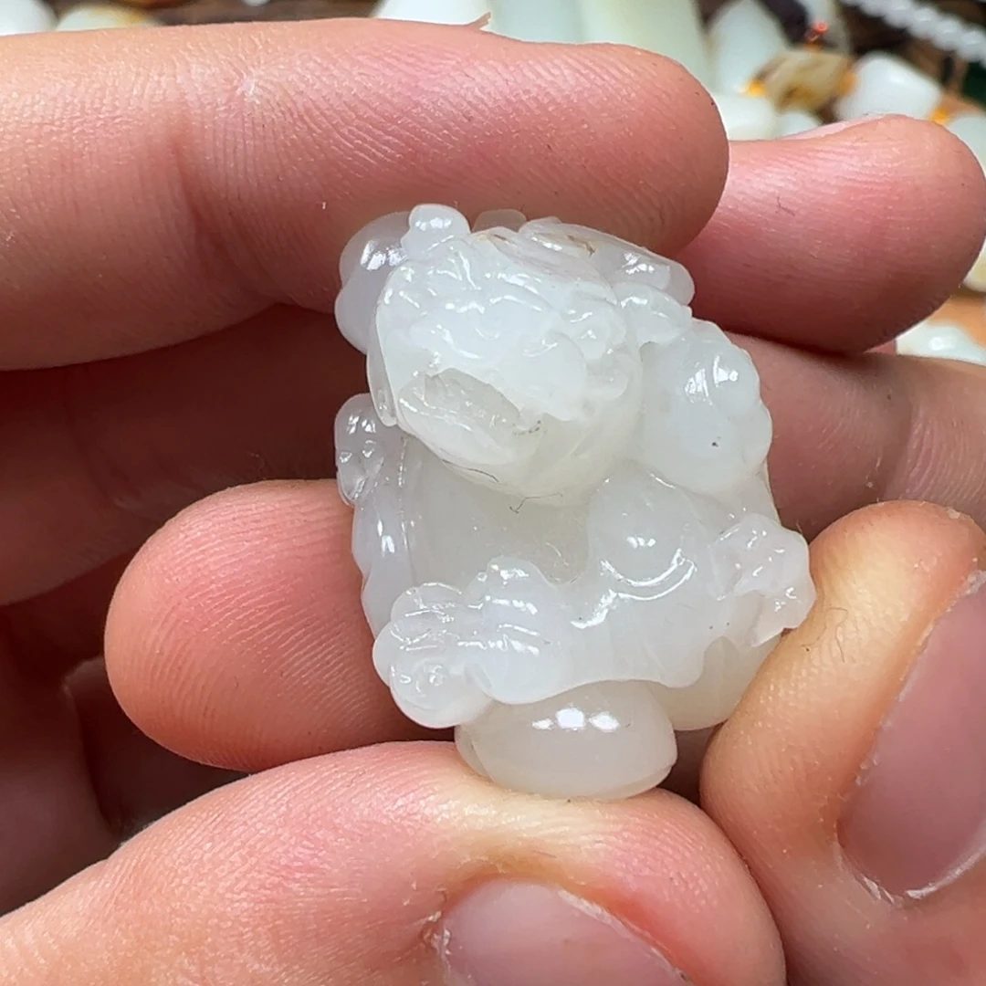 和田玉（子料）未镶嵌挂件