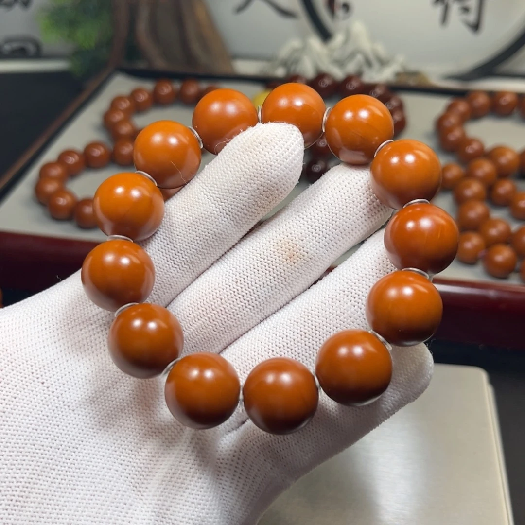 淡***然手串橄榄核1.68+树王全品铁核 微瑕