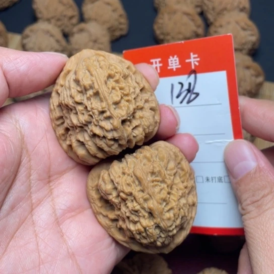 吊坠文玩核桃人***己全品41.5尺138号