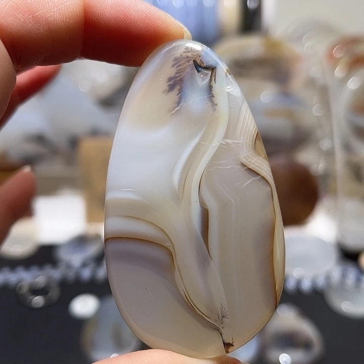 玛瑙/玉髓未镶嵌颈饰