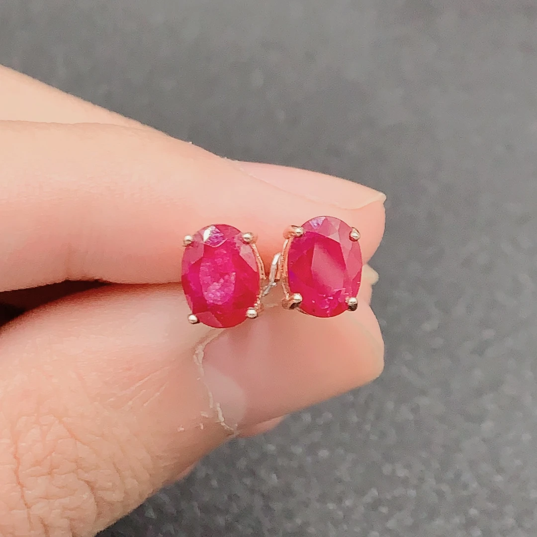 s925银天然红宝石耳钉6x8简约大气百搭