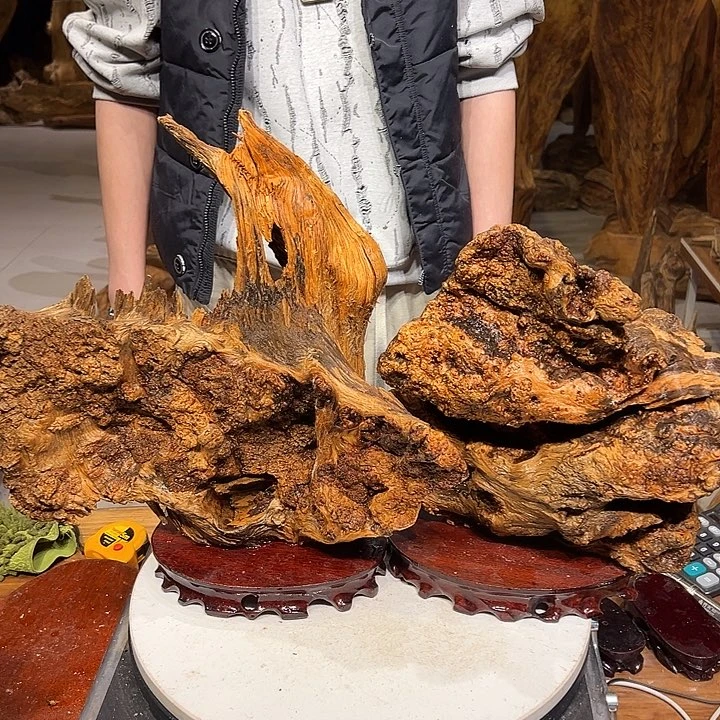 松木（琥珀木）落**水