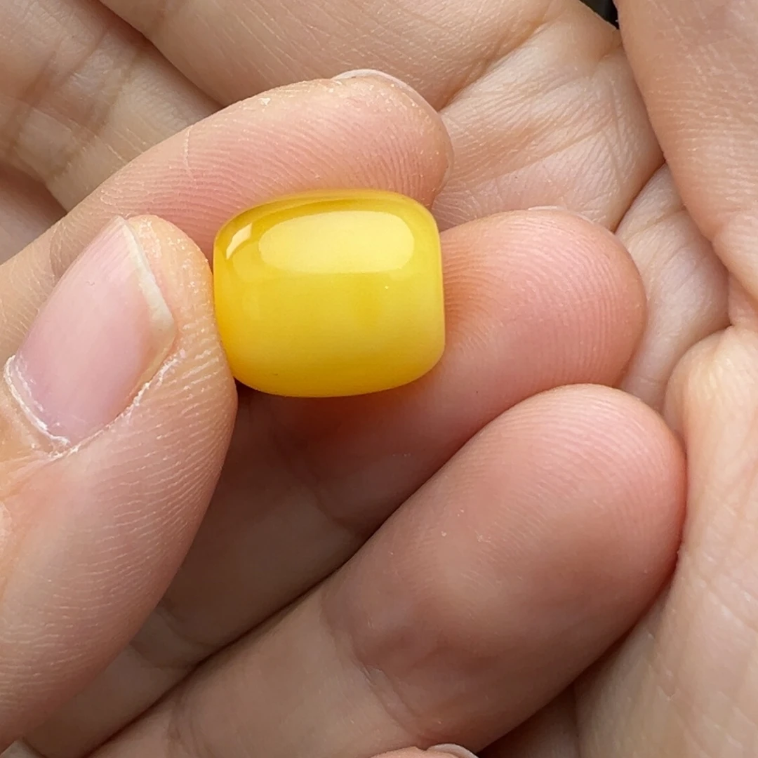 裸石蜜蜡未镶嵌安**生桶珠