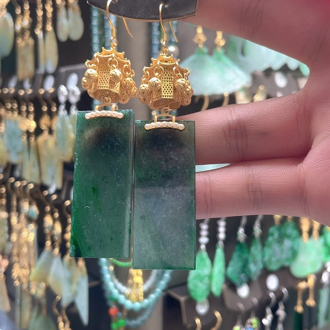 翡翠未镶嵌耳饰翡翠