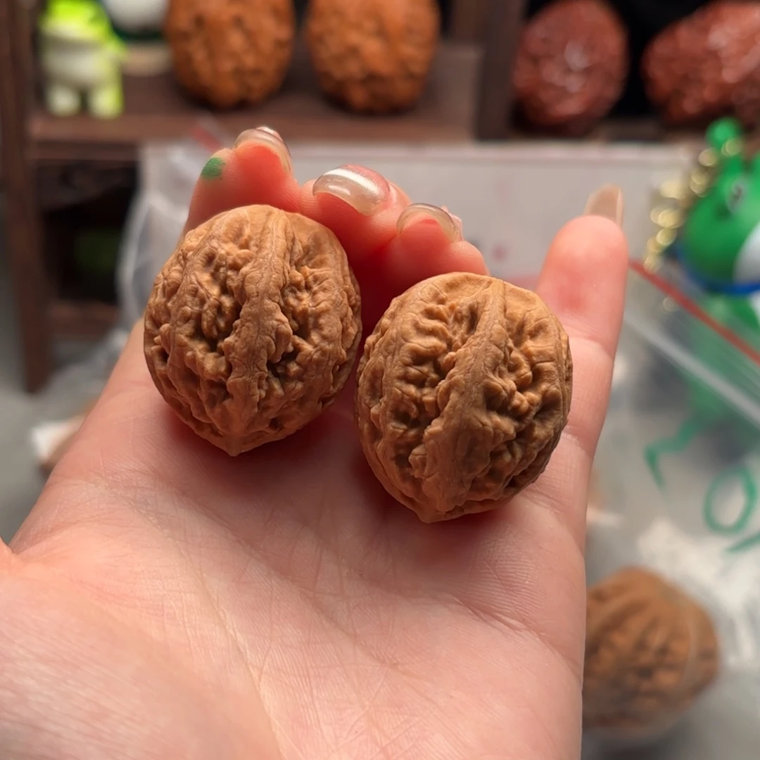 文玩核桃把件小楸千磕尖44