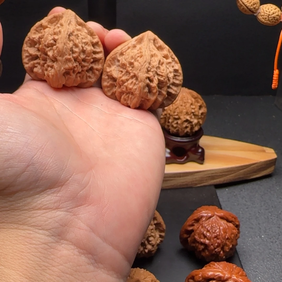 核桃全品无修马蹄火焰