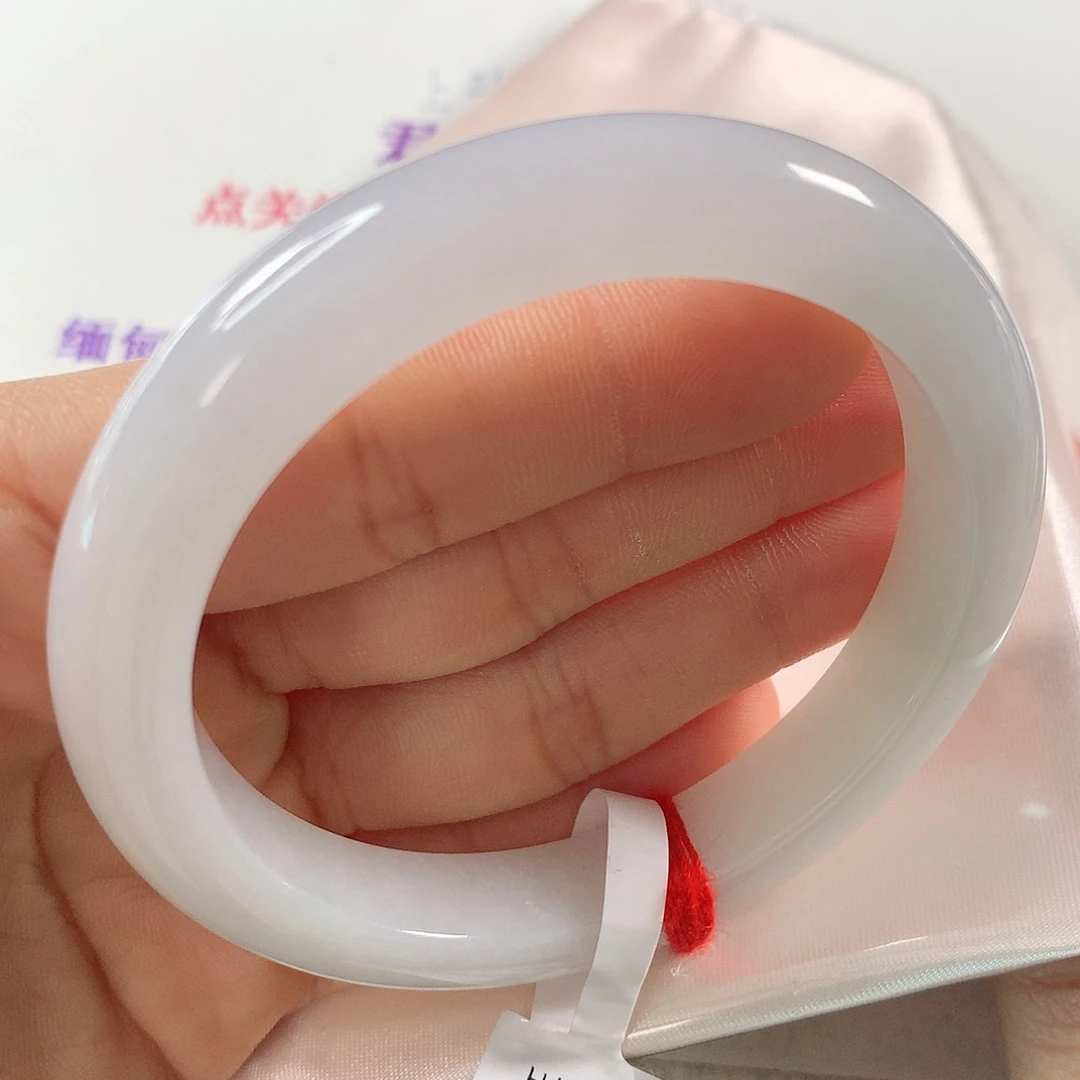 翡翠手镯未镶嵌 正圈①③⑧