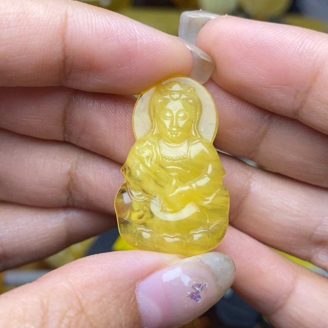 未镶嵌琥珀珠宝奇石