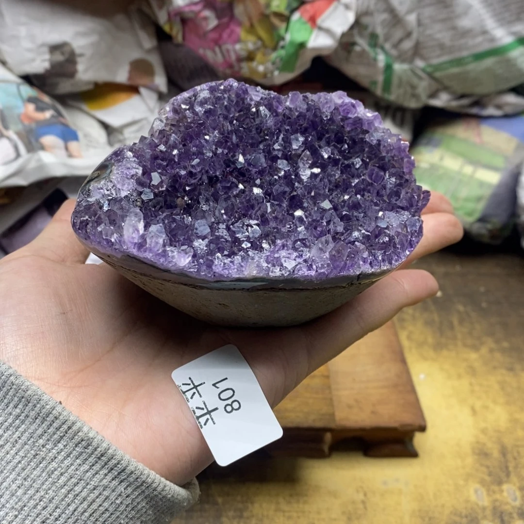 紫晶乌拉圭未镶嵌