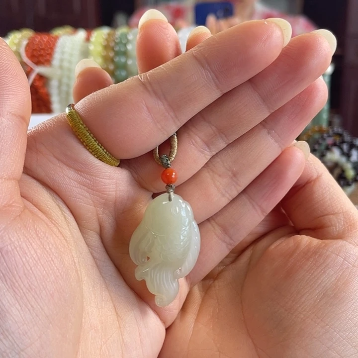 和田玉未镶嵌手串