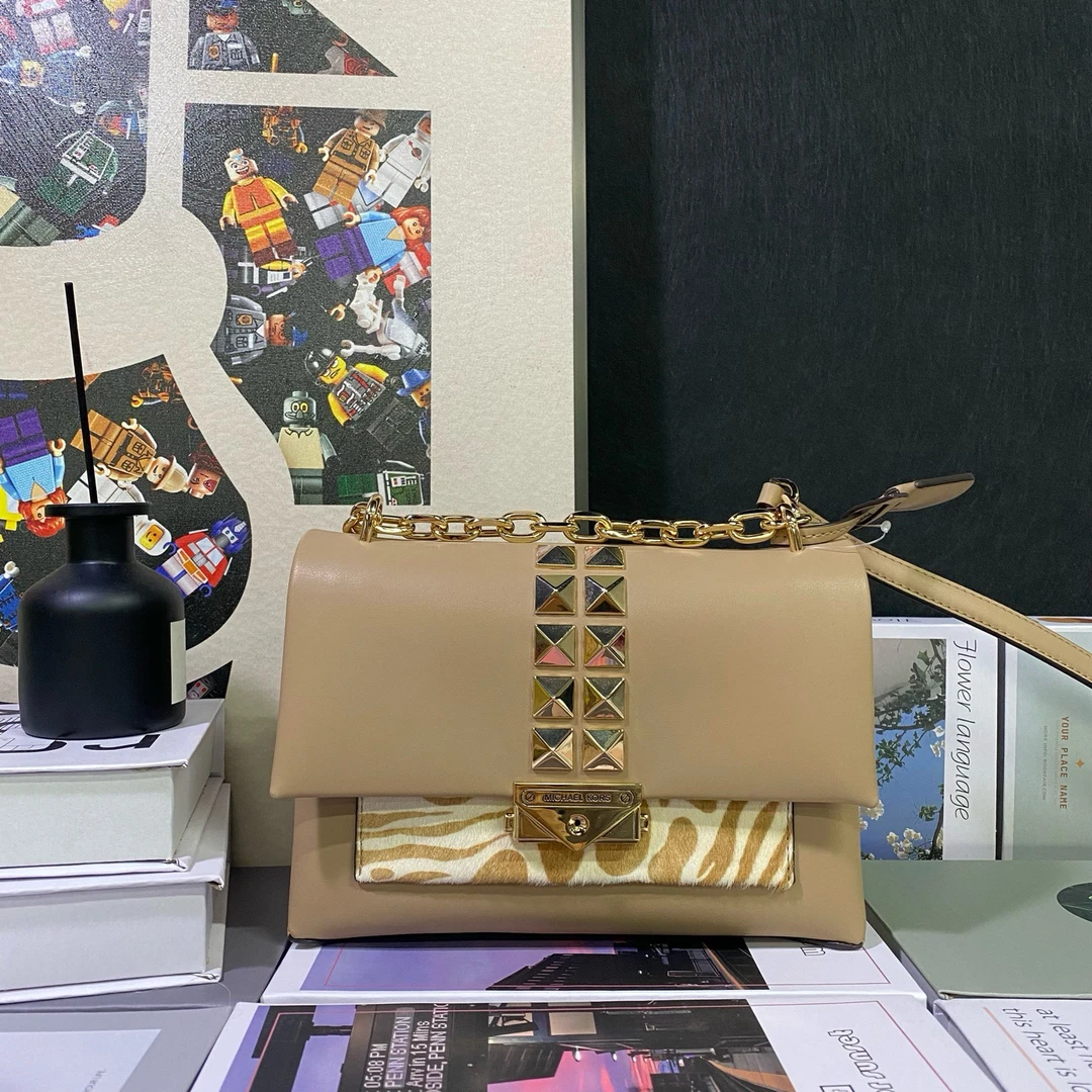 95新 MICHAEL KORS/迈克高仕 22184斜挎包23*16