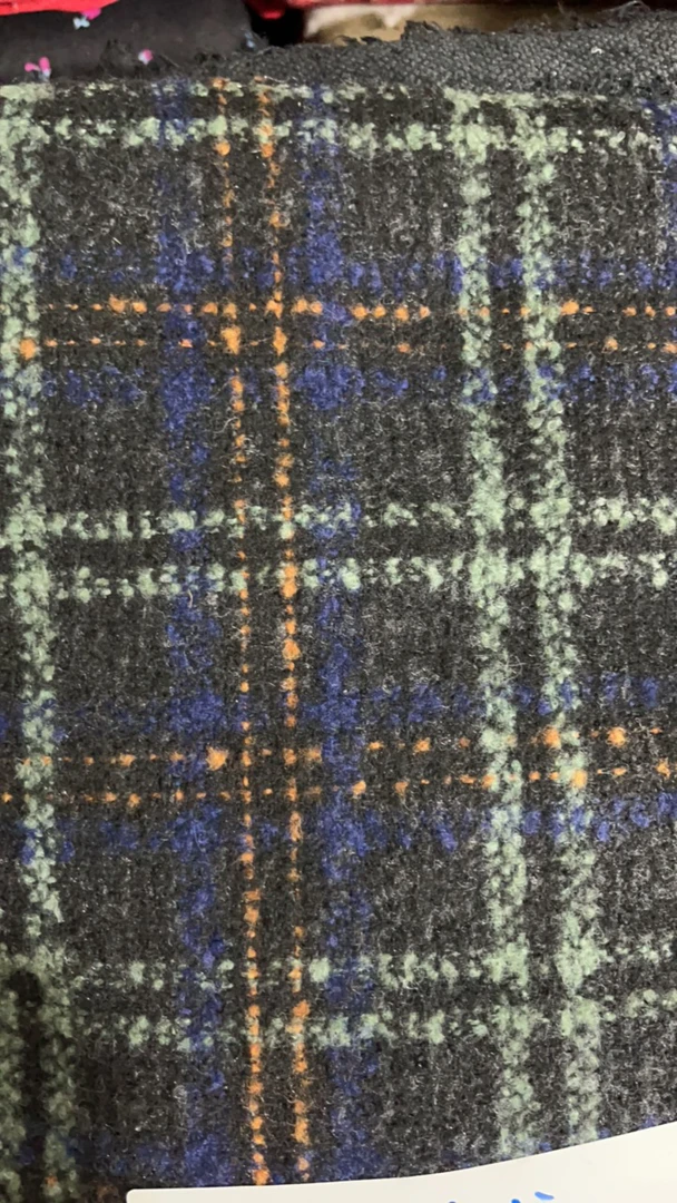 27羊绒格子加绒布头