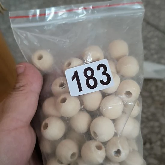 王***芬183%88888888888888