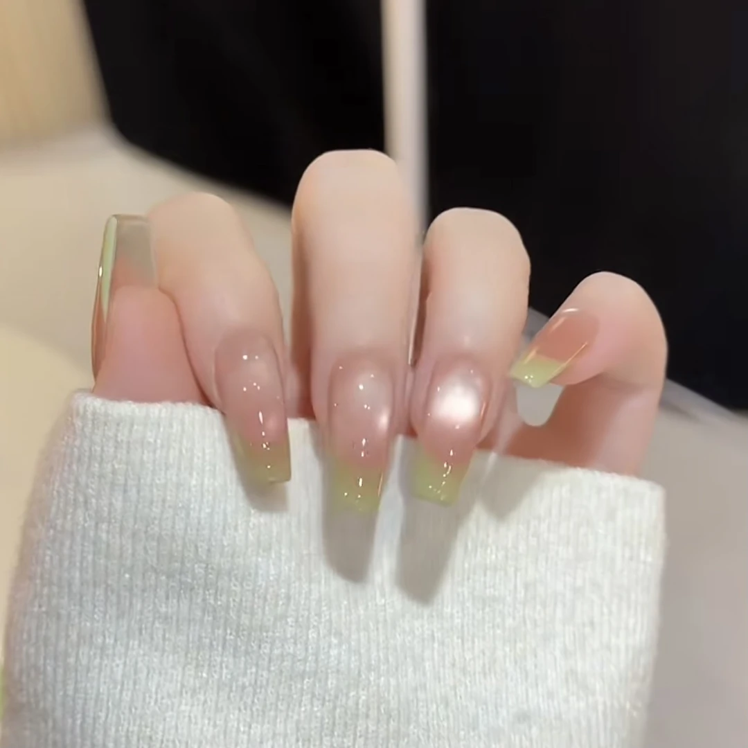 糖朵【抹茶慕斯】纯手工穿戴甲冰透蝴蝶带钻高级渐变显白御姐风成品