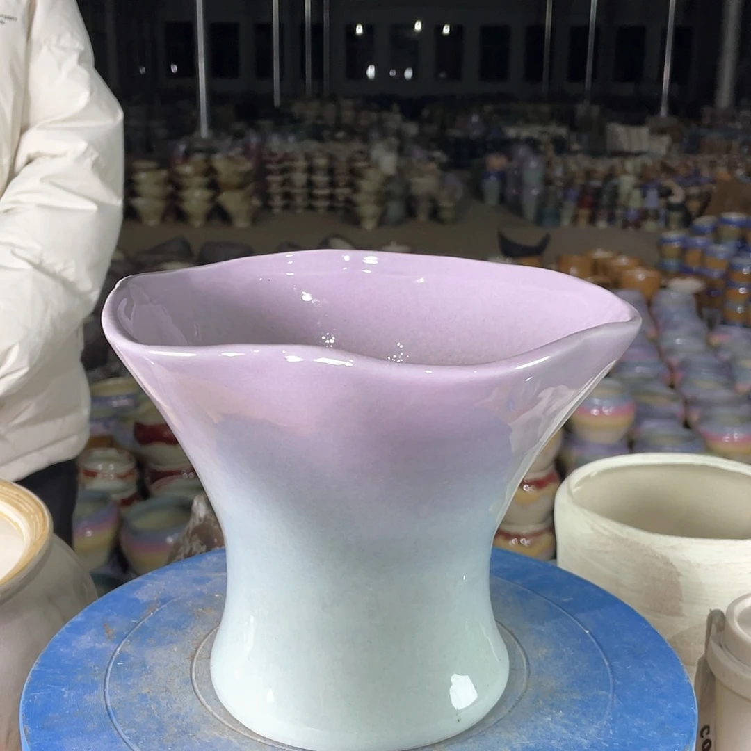 景德镇陶瓷花盆花器有孔口18高15