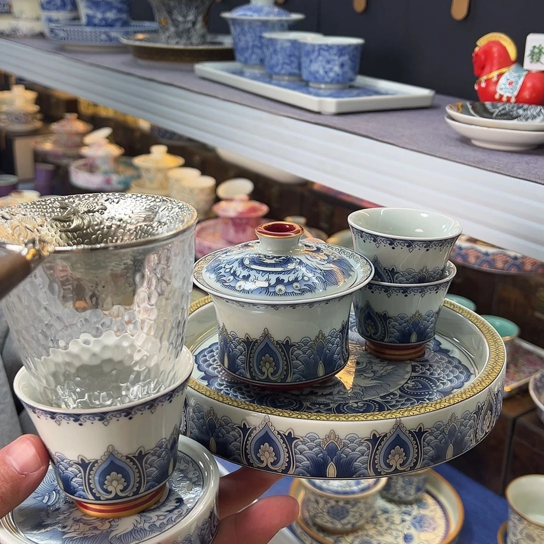 我们的目标是成为一个优秀的人