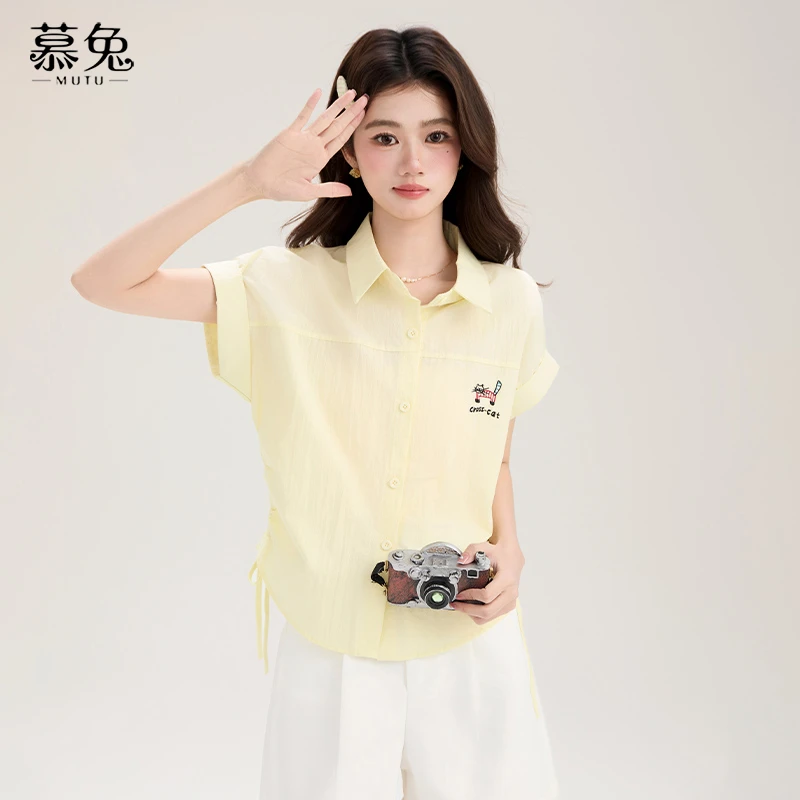 慕兔甜美小猫刺绣短袖衬衫女2025夏季新款设计感小众宽松休闲上衣